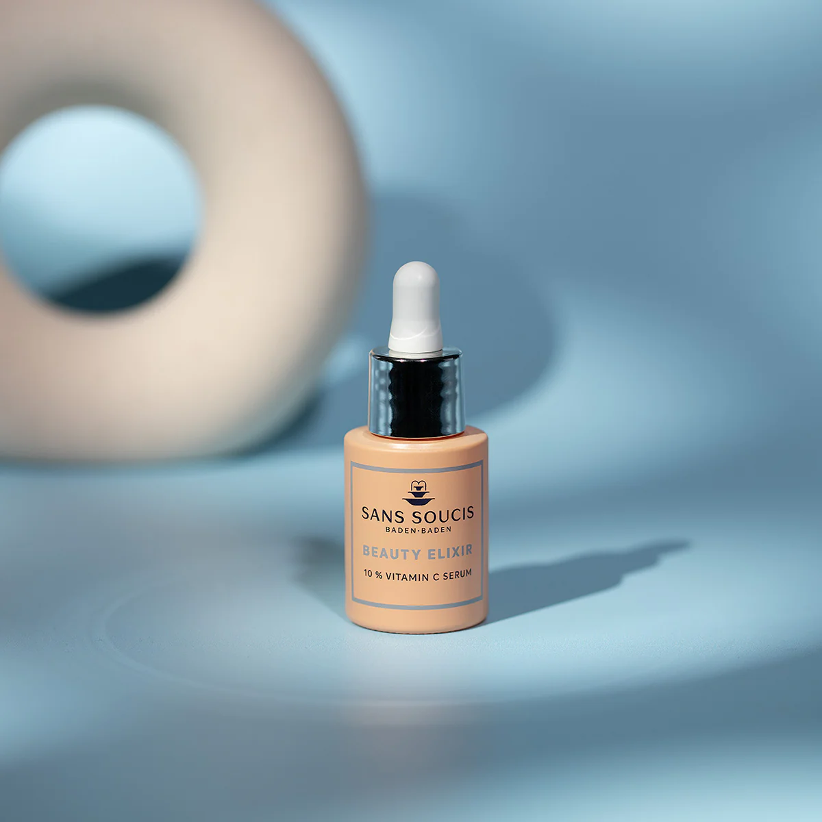 10% Vitamin C Serum - Image 4